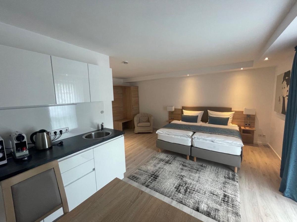 Hotel Apartments 73 - Serviced Apartments ノイ・ヴルムシュトルフ エクステリア 写真