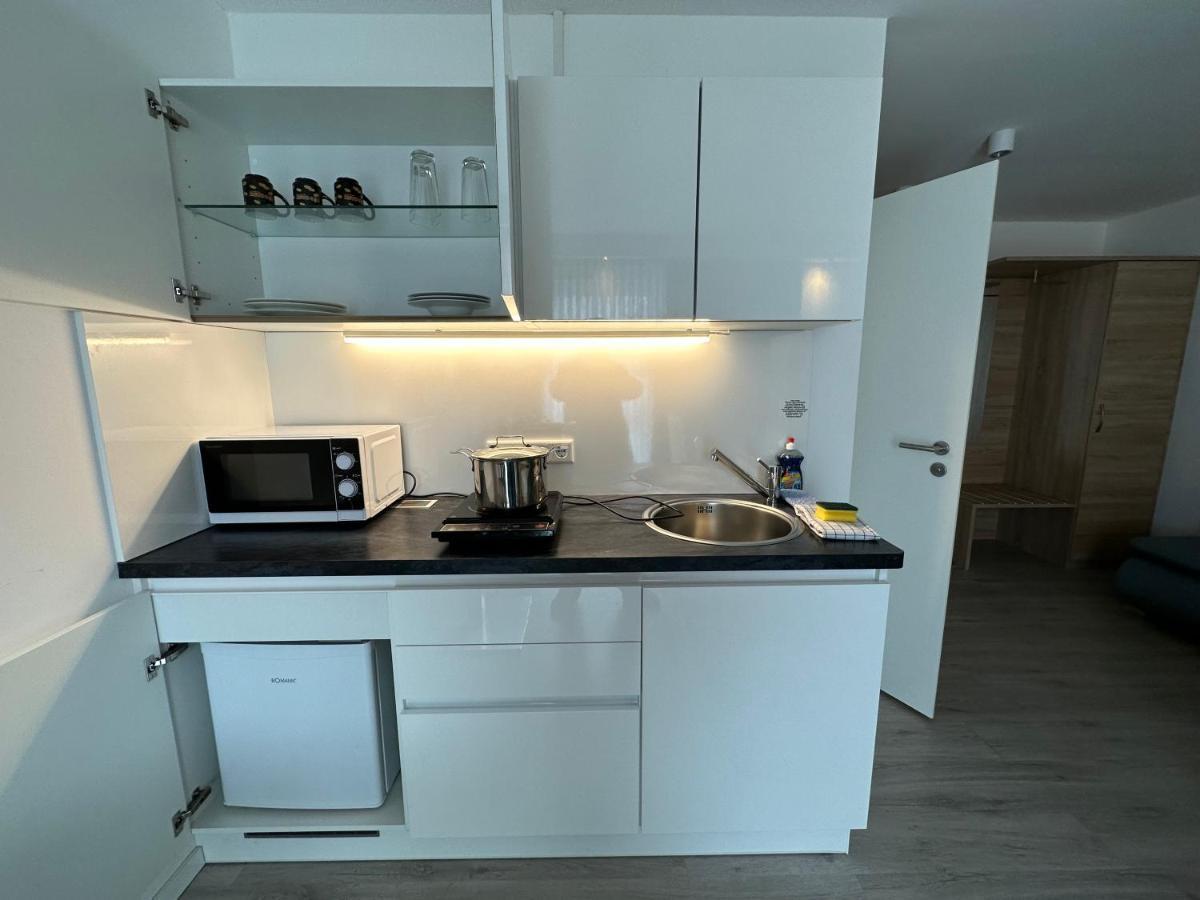 Hotel Apartments 73 - Serviced Apartments ノイ・ヴルムシュトルフ エクステリア 写真